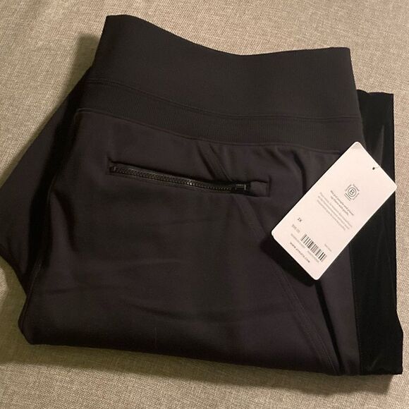 Athleta Venice Velvet Stripe Jogger NWT - Picture 3 of 16